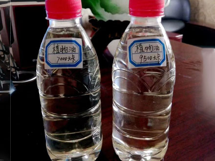 甘肅植物油供應(yīng)商分享怎么看花生油是不是純正的呢.jpg